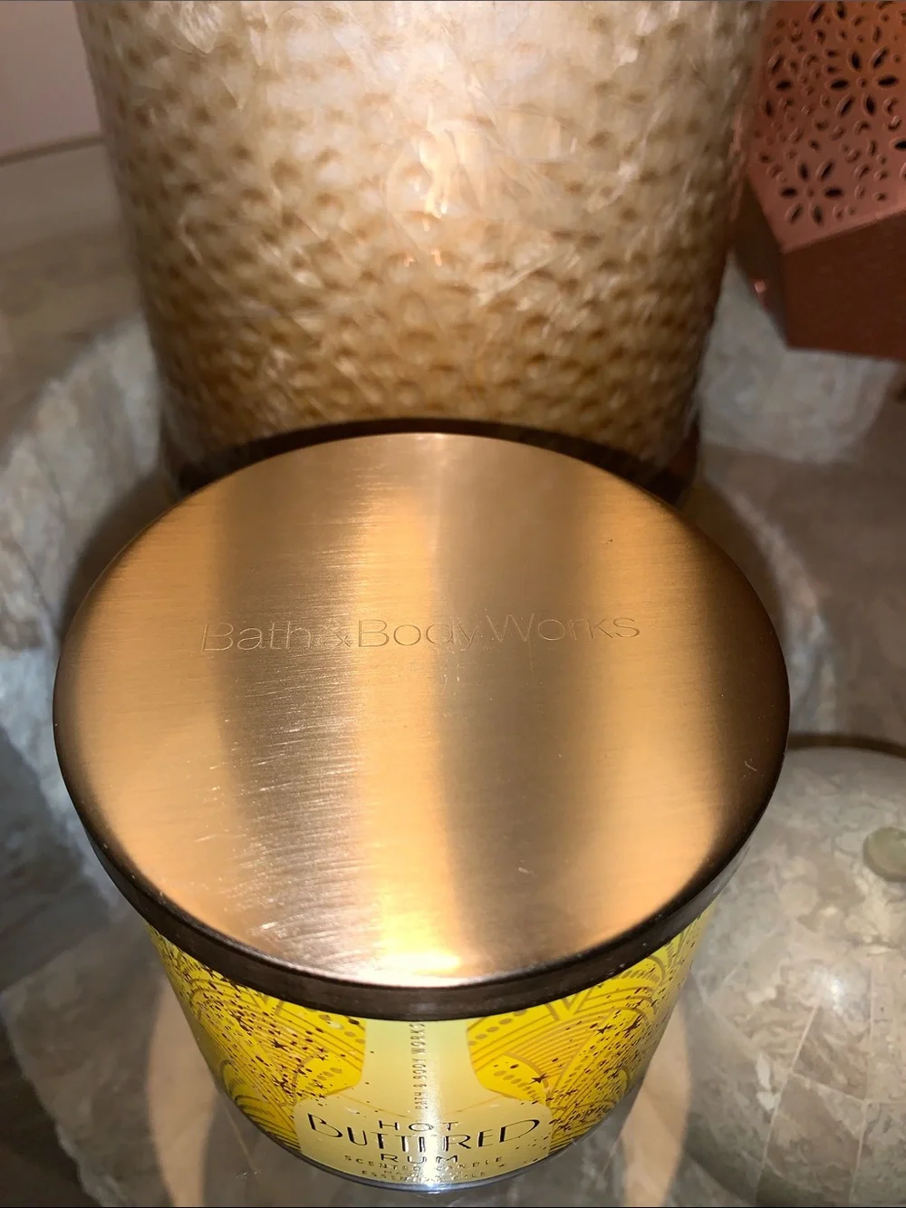 Bath & Body Works Hot Buttered Rum Candle 3-wick